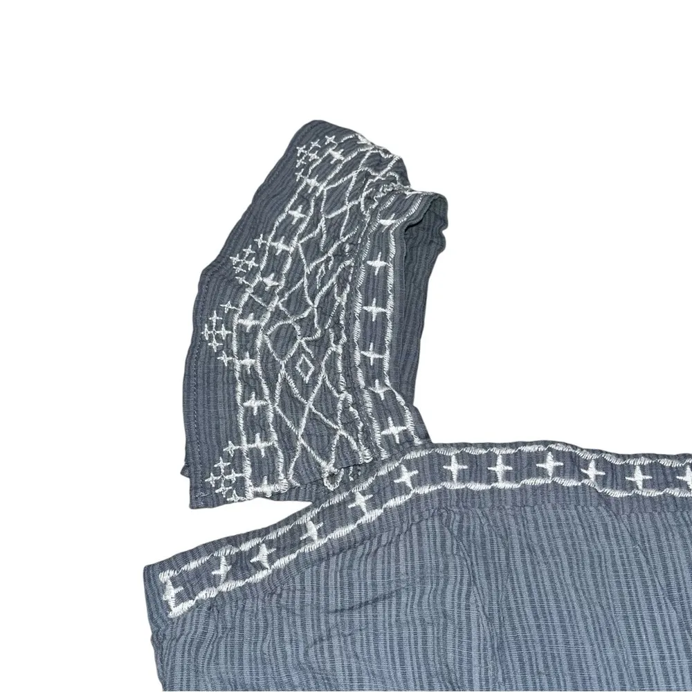 Knox Rose Ruffle Tiered Embroidered Midi Dress size Small - Image 4