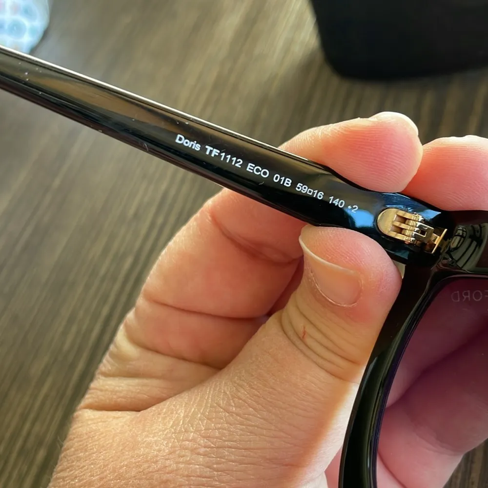 Tom Ford  Doris Sunglasses Full Set - Image 8