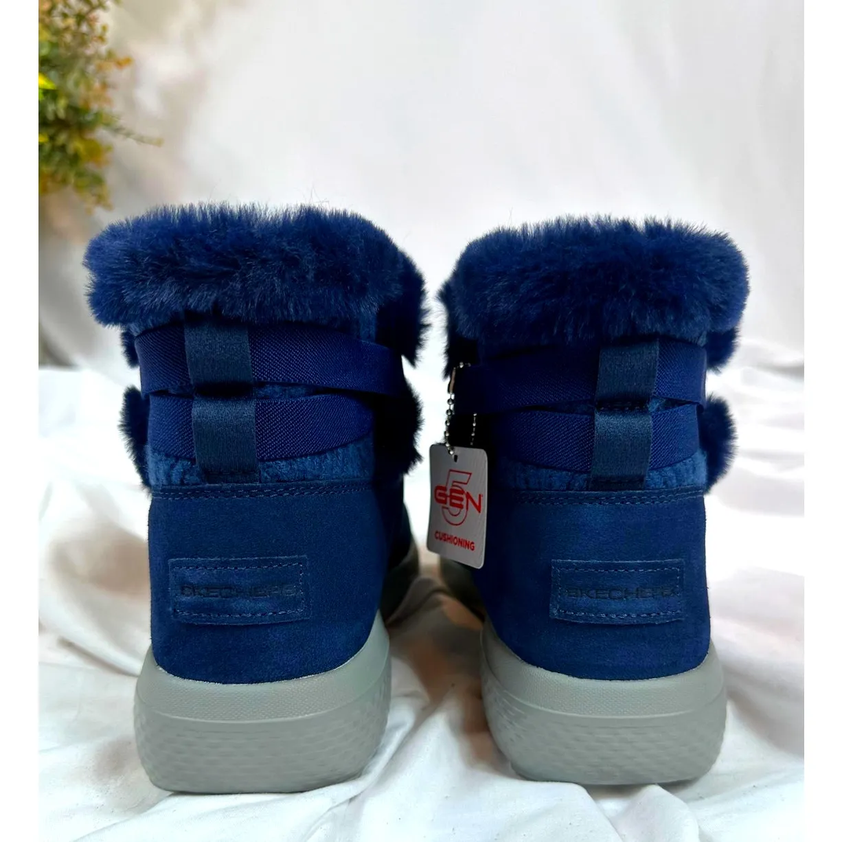 Skechers On-the-GO City Water Repellent Suede Boots Navy 8.5 - Image 9