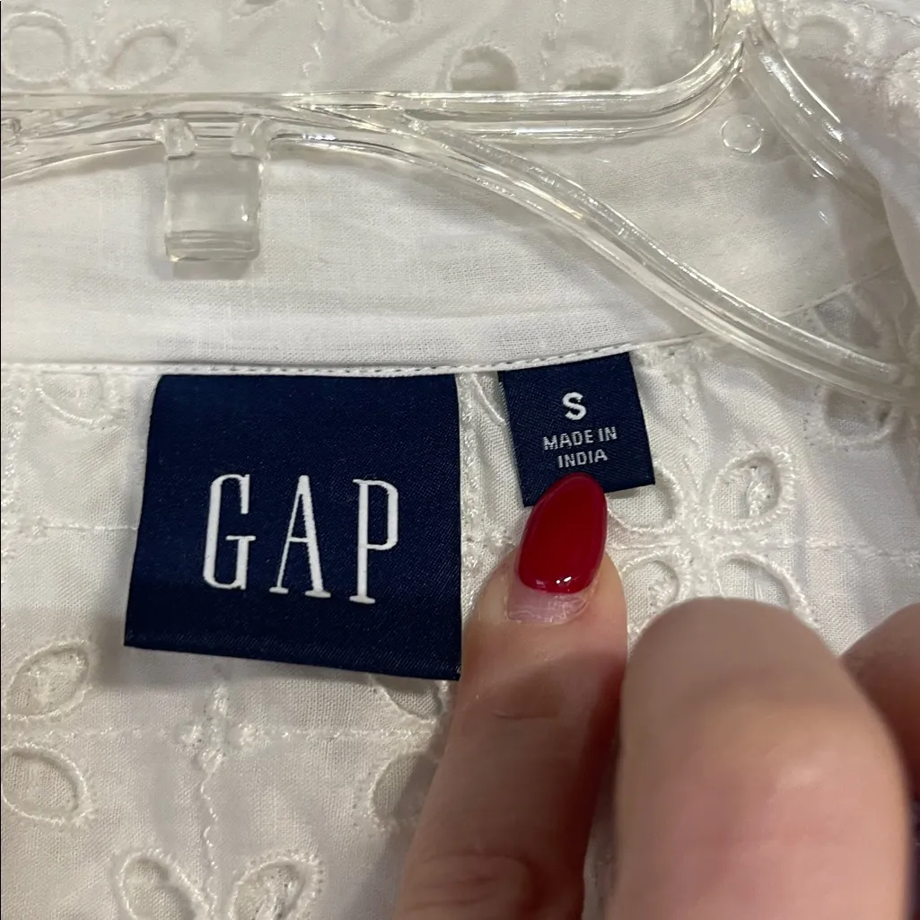 Gap  WOMENS WHITE EYELET BUTTON DOWN MINI DRESS SMALL - Image 3