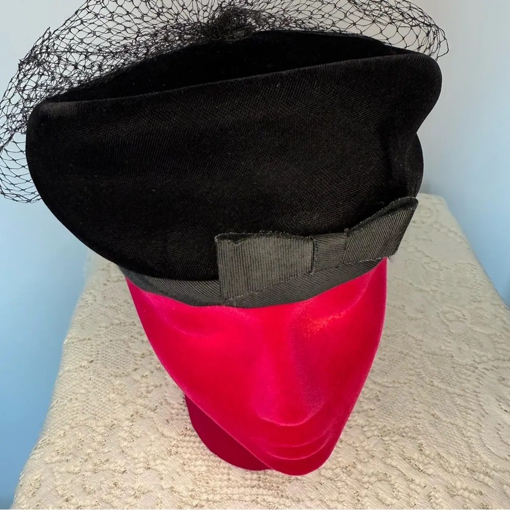 Vintage Elegant Black Veiled Hat Union Made in the USA Size 6 - Image 11