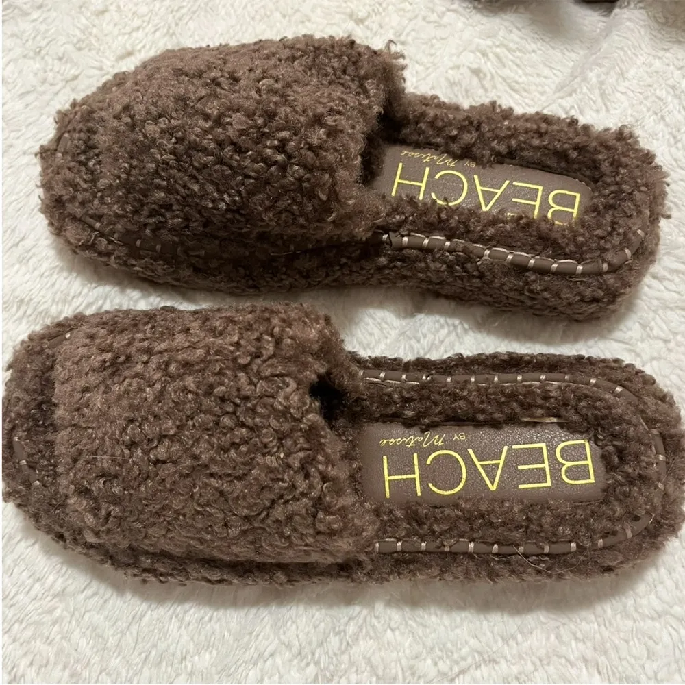 NEW Altar’d State Frost Slippers Size 9
BEACH by Matisse sold by Altar’d State Brown - Image 4