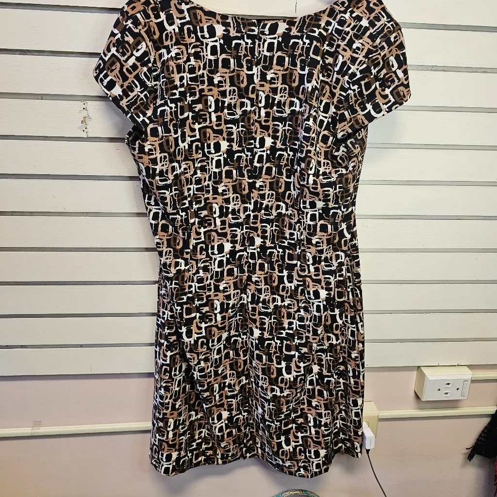 Olivia Matthew Brown and Yellow Geometric Print 20W Dress - Image 5