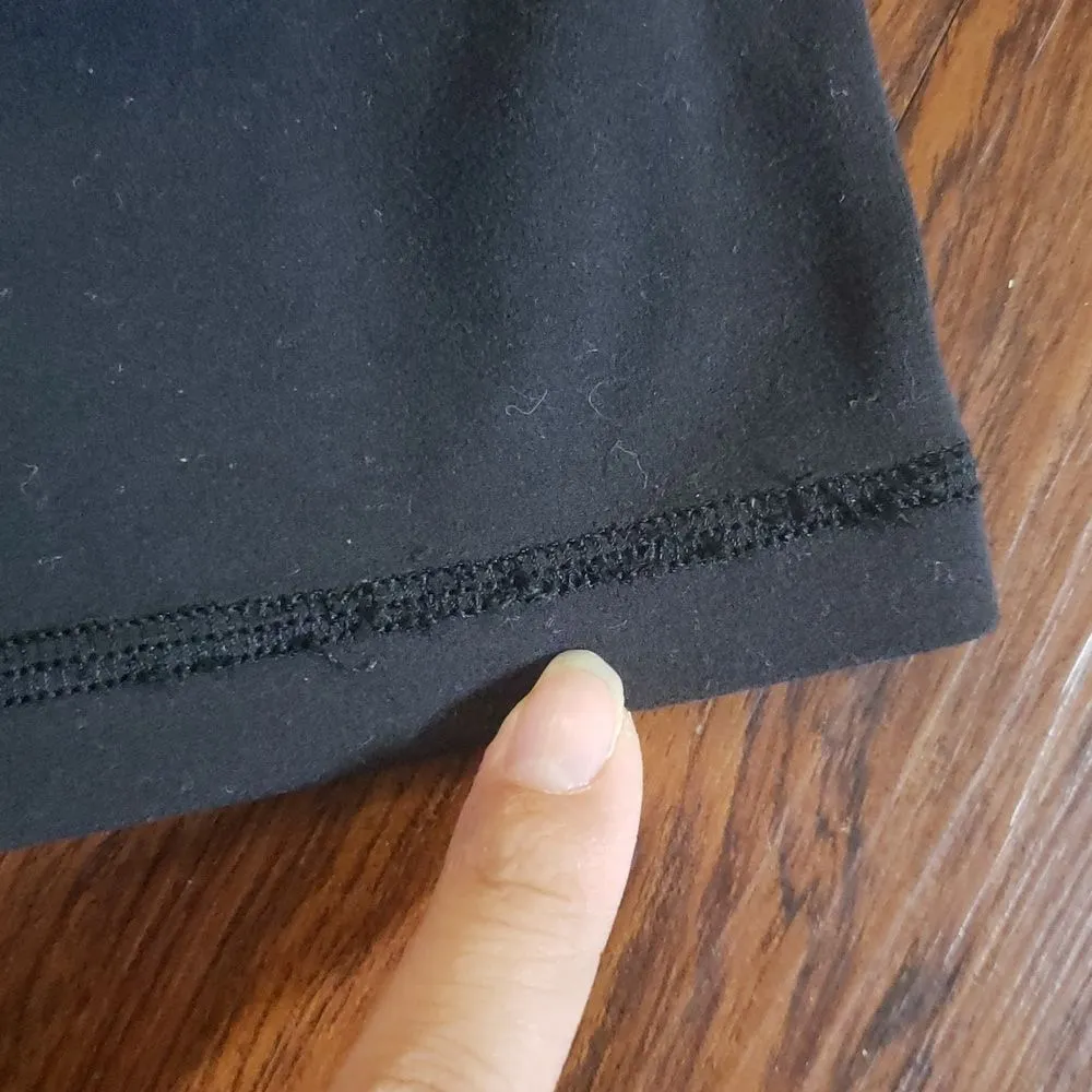 Lululemon Women's Black Comfy Casual Athleisure Workout High-Waist Shorts Size 4 - Image 3