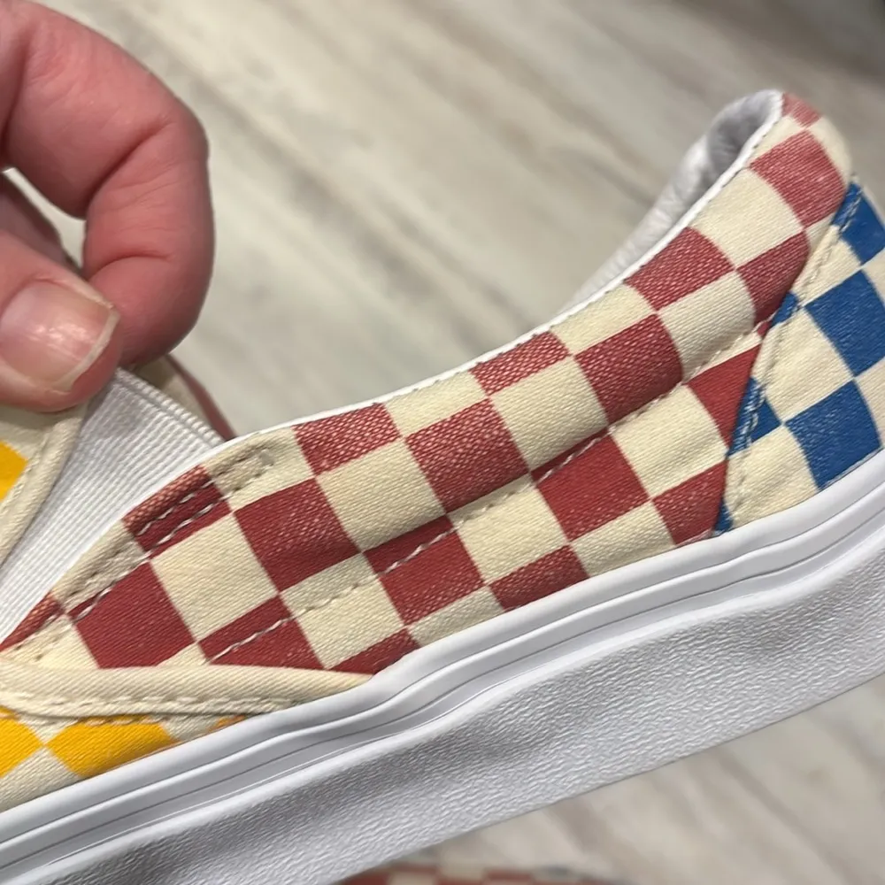 Vans classic slip on Multicolore Bianco Vero unisex shoe 
Women’s 8 men’s 6.5 - Image 7