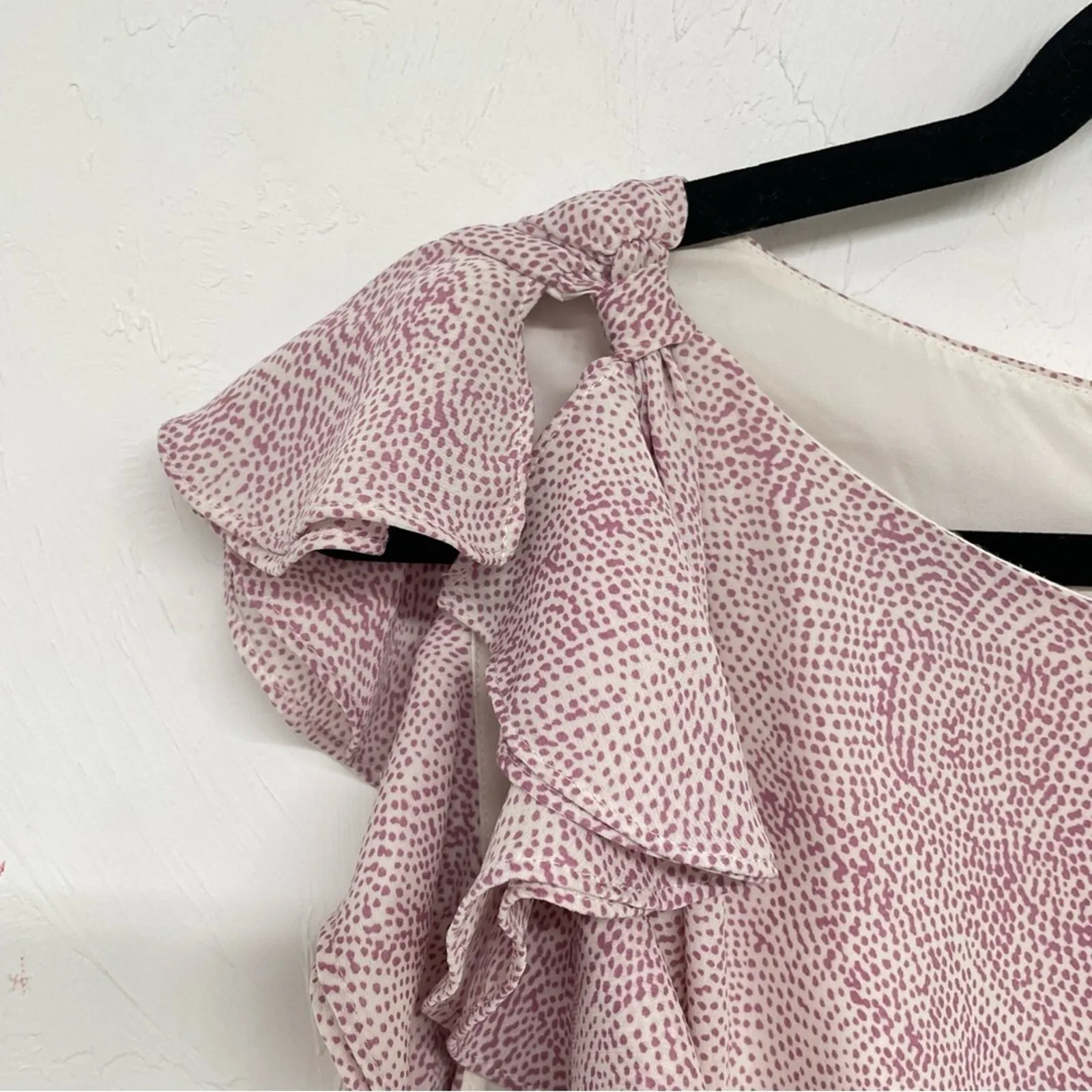 Loft Lavender Dot Print Ruffled Sleeve Mini Dress Womens 8 Flutter Purple Casual - Image 6