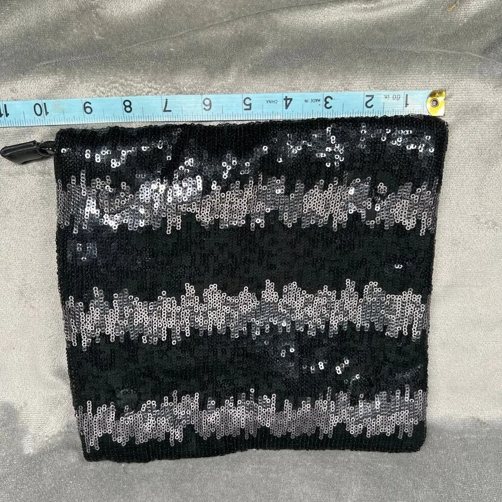 BCBGeneration Black and Silver Sequin Fold Over‎ Clutch Zippered Closure - Image 7