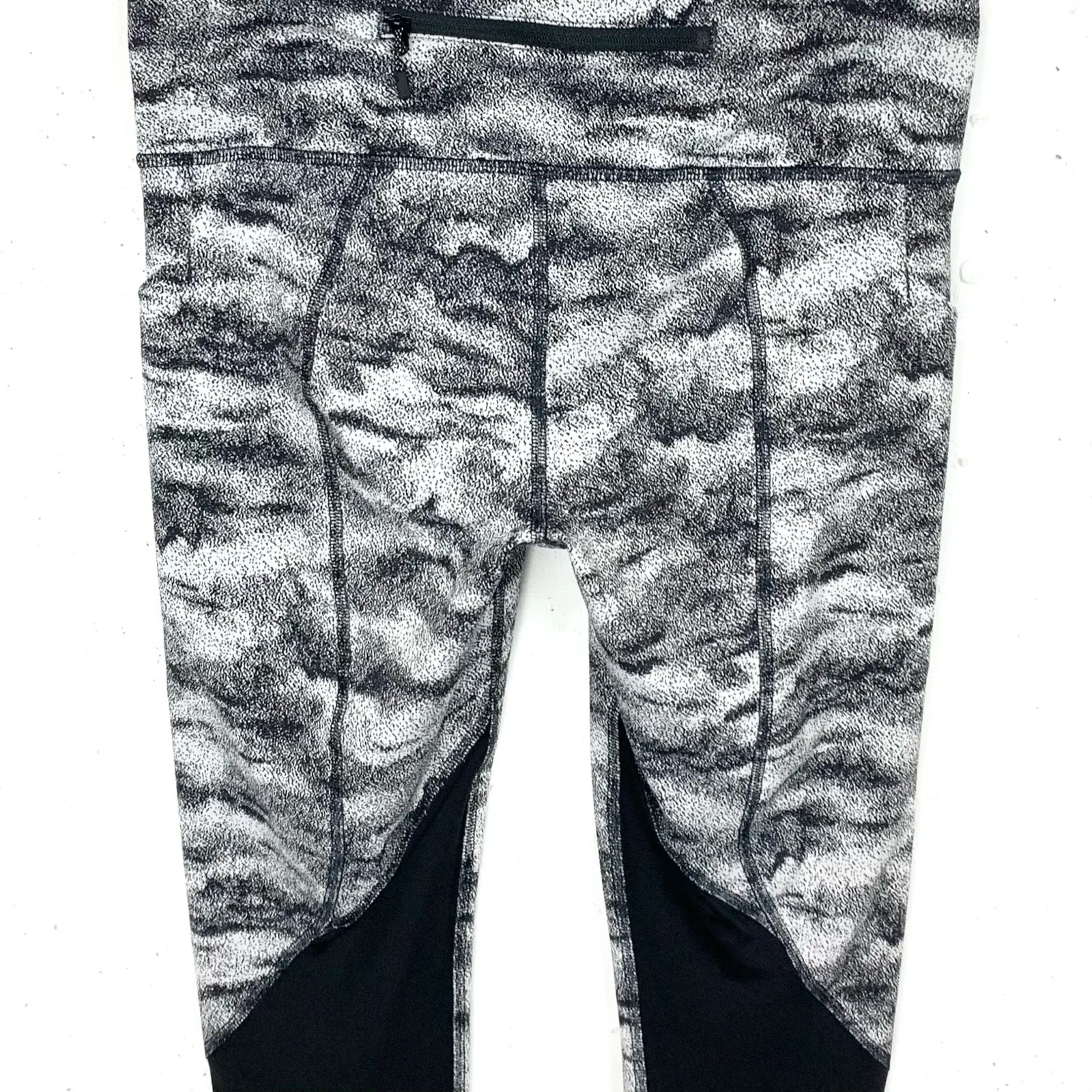 Lululemon Womens Pace Rival Crop Leggings Power Luxtreme Hazy Days Black White 6 - Image 8