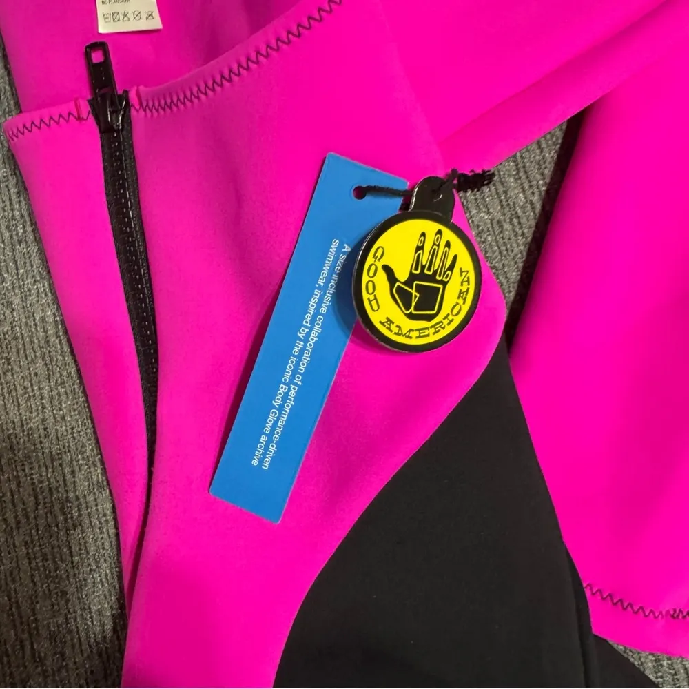 Good American You Got It - Long Sleeve One-Piece Swimsuit - Image 12