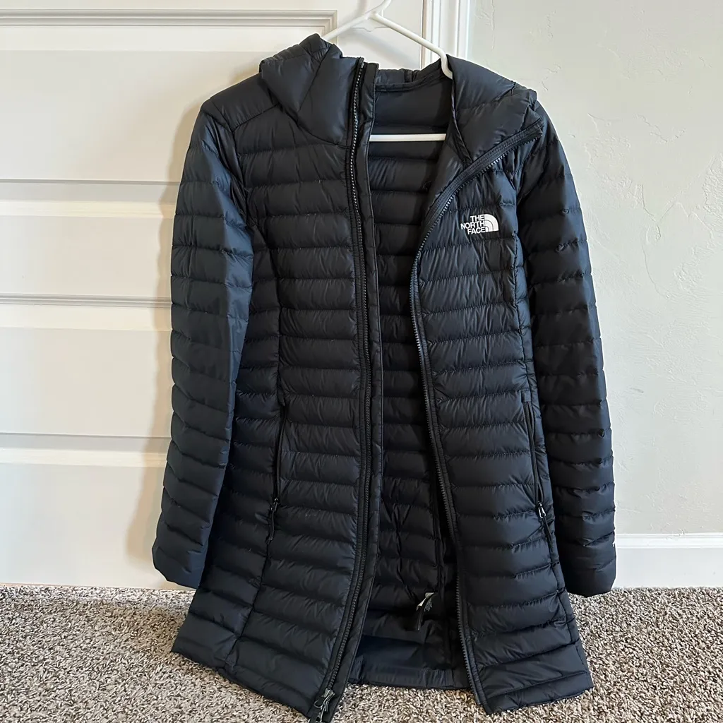 The North Face Women's Long Black Puffer Coat - Image 3