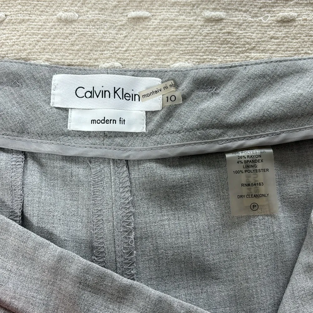 Calvin Klein Womens Size 10 Dress Pants Gray Striped Flat Front Lined,Modern Fit - Image 5