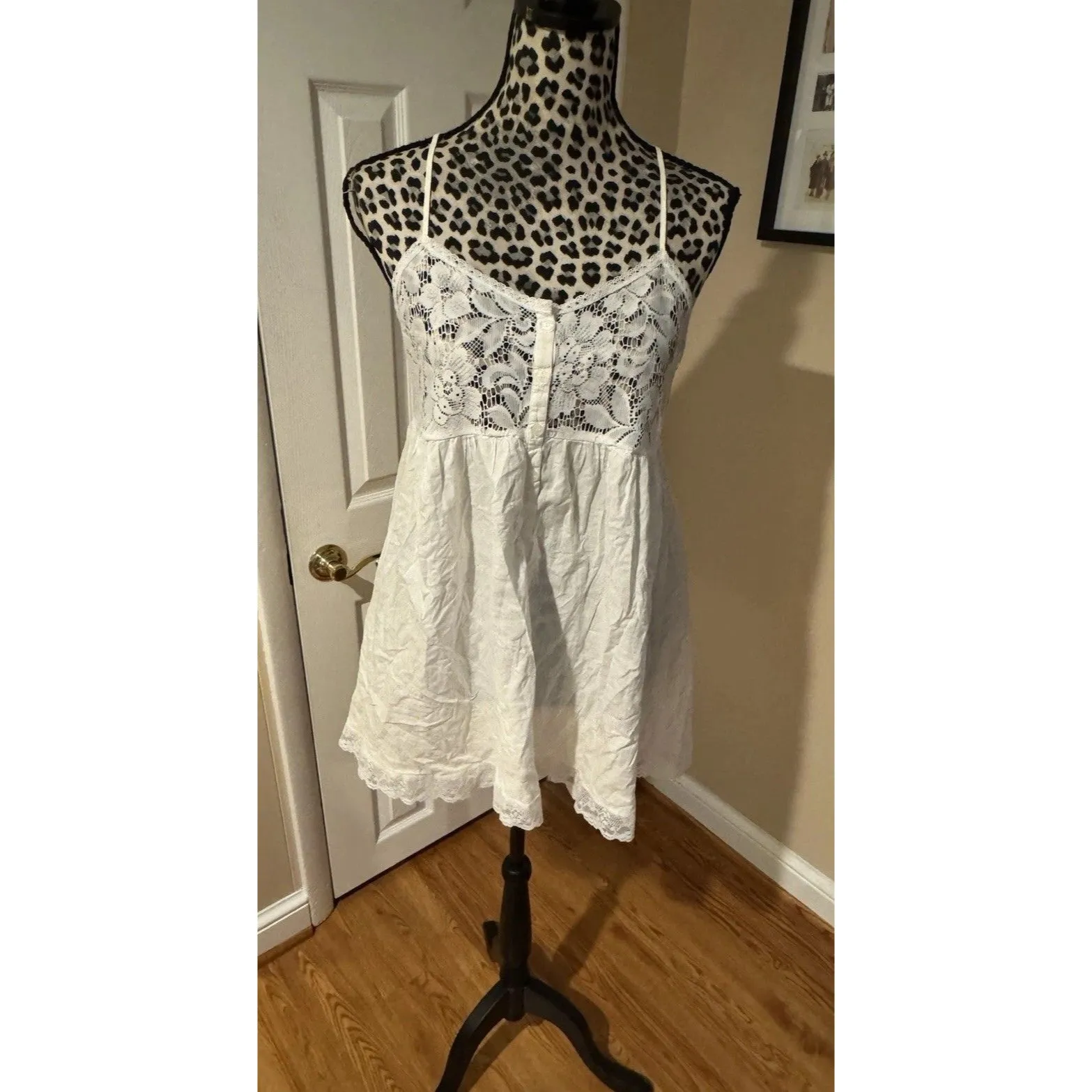 Victoria's Secret Babydoll Nightwear Dress Feminine S White Lace V-Neck Feminine - Image 2