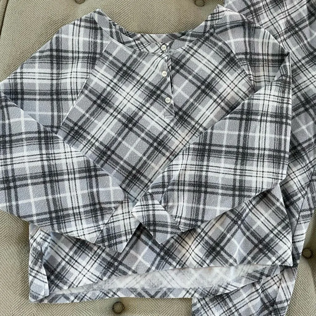 Victoria’s Secret Grey Plaid Long Pajama PJ Set M - Image 2