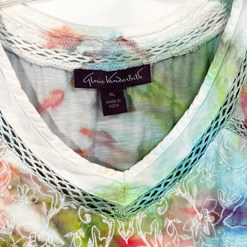 Gloria Vanderbilt XL Top Handmade Tie Dye Embroidered Crochet Neck Colorful 1525 - Image 2