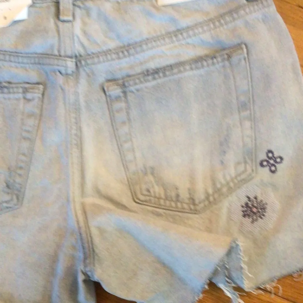 Women’s Lucky Brand  90s Shorts in Island Hopper sz 29 - Image 6