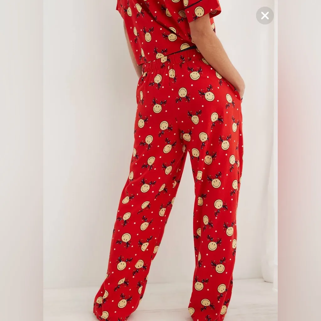 Aerie Red Holiday Lights Smiley® Flannel Skater Pants & Scrunchie Set - size XL - Image 12