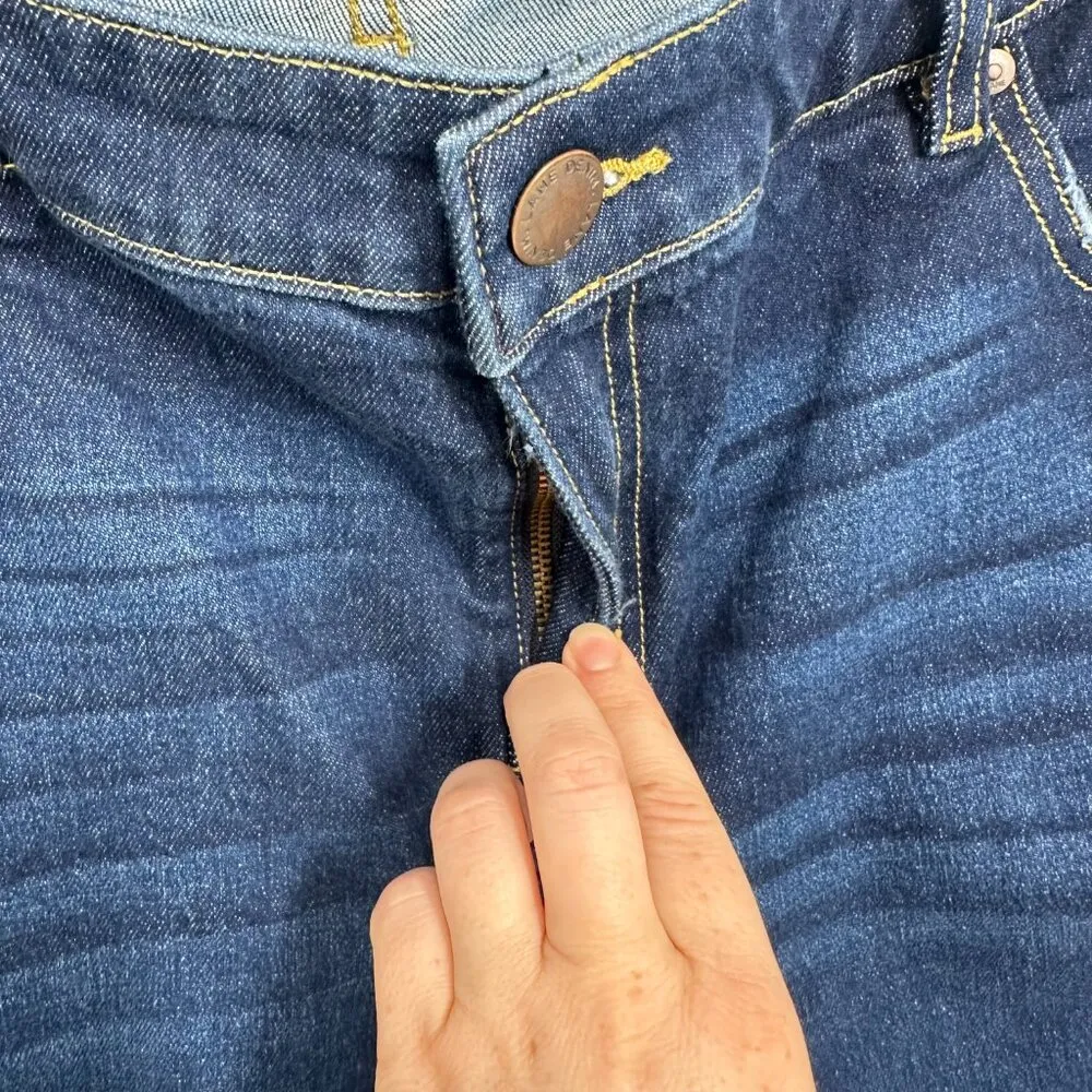 Lane Bryant Size 18 Mid-Rise Boyfriend Cuffed Shorts Dark Blue Casual Summer - Image 3