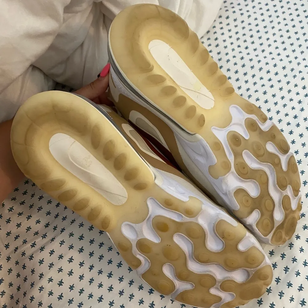 Nike Air Max 270 React - Image 5