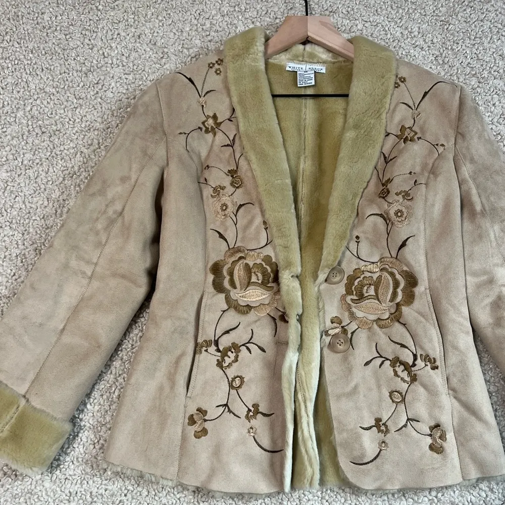 Vintage White House Black Market embroidery jacket size XS - Image 2