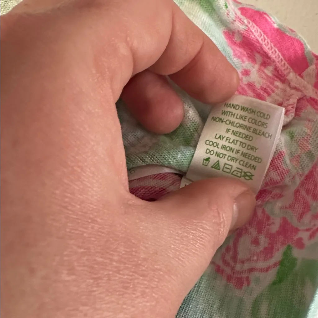 Lilly Pulitzer Pink and Green Floral Short Sleeve Linen Top - Image 7