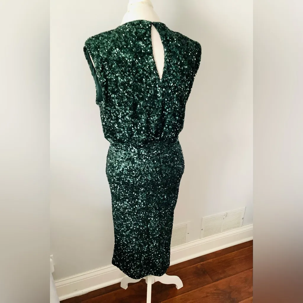 Gorgeous sequined midi dress 🔥LIKE NEW! - Image 10