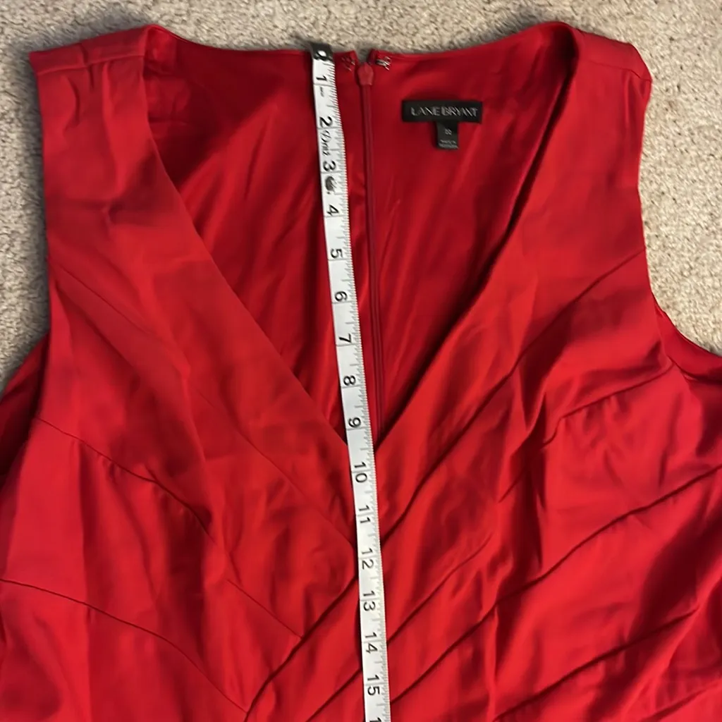 EGC stunning red asymmetrical‎ hemline dress PERFECT for the holidays - Image 11