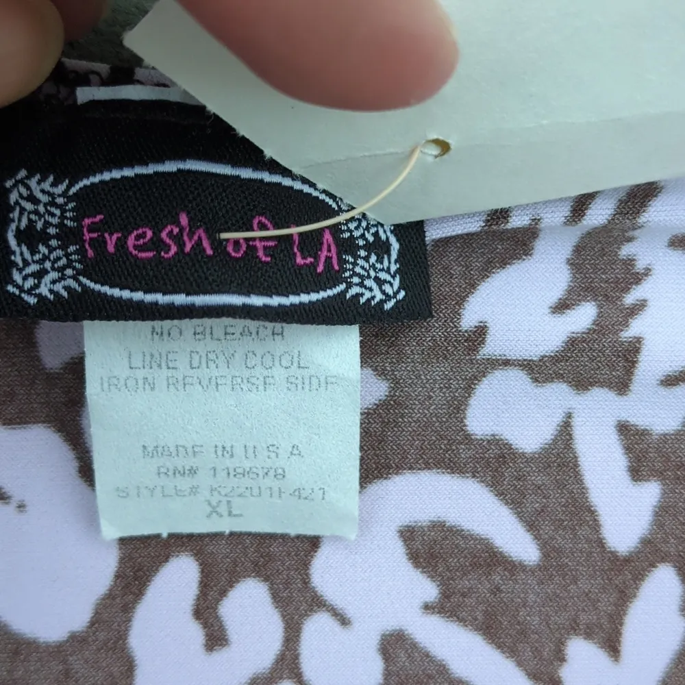 NWT Fresh of LA Animal Print Cap Sleeve Shirt White Size XL - Image 8