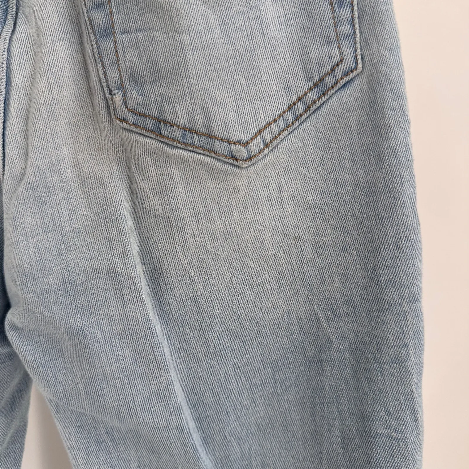 Abercrombie & Fitch Ultra High Rise Ankle Straight Jeans Distressed Size 25 - Image 9