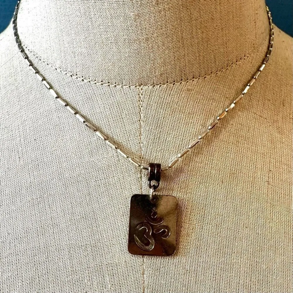 WGB Om pendant necklace Silver - Image 2