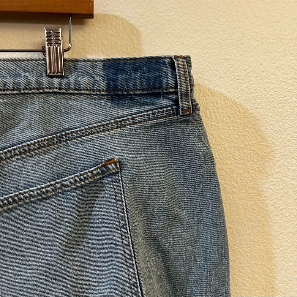 Abercrombie & Fitch Women's Curve Love The Mom High Rise Shorts Size 22 NWT - Image 7