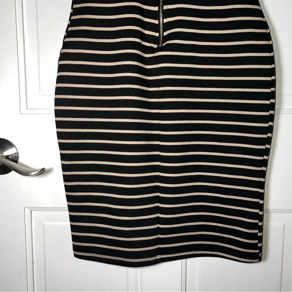 Iris bodycon striped tank dress size medium - Image 7