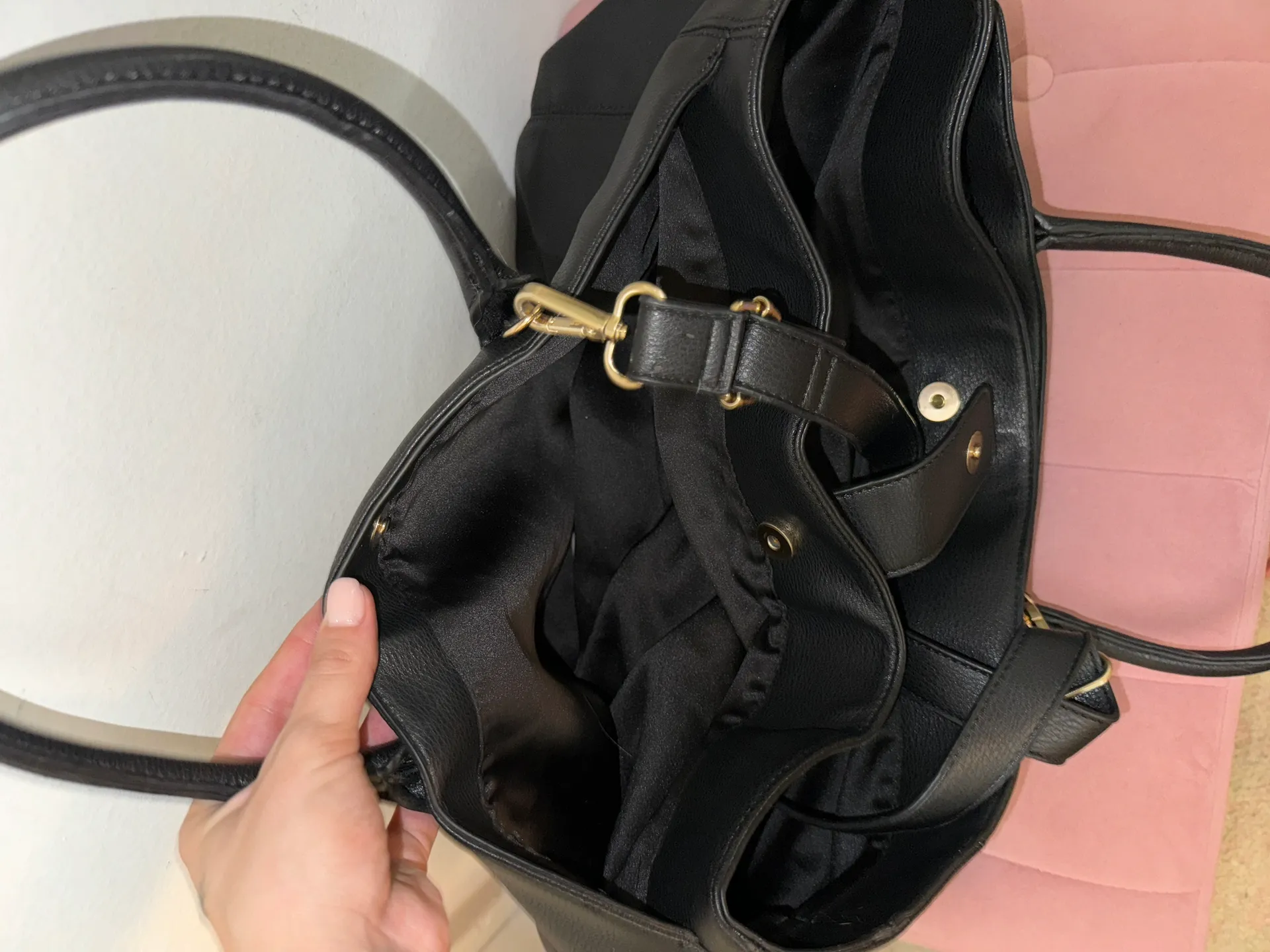 Madden Girl Oversized Tote Bag - Image 3