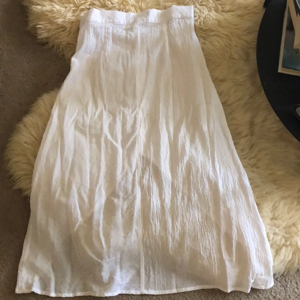 White Button Up Flowy Skirt Size XS - Image 4
