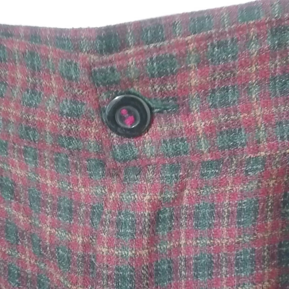 Tofy 31x28 Dark Gray Red Plaid Pants Short Size 31 - Image 7