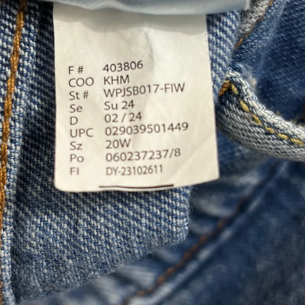 Jessica Simpson Beloved High Waist Denim Shorts 20W Distressed(A305) - Image 13