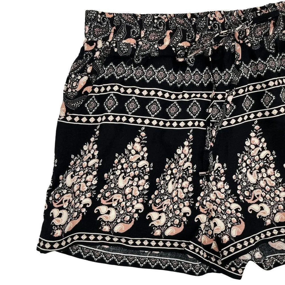 Breeze Ever Loose High Waisted Boho Paisley Print Rayon Shorts Black Large - Image 4