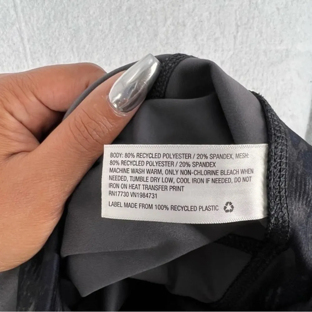 All In Motion Printed‎ Mesh Cutout Legging - Image 9