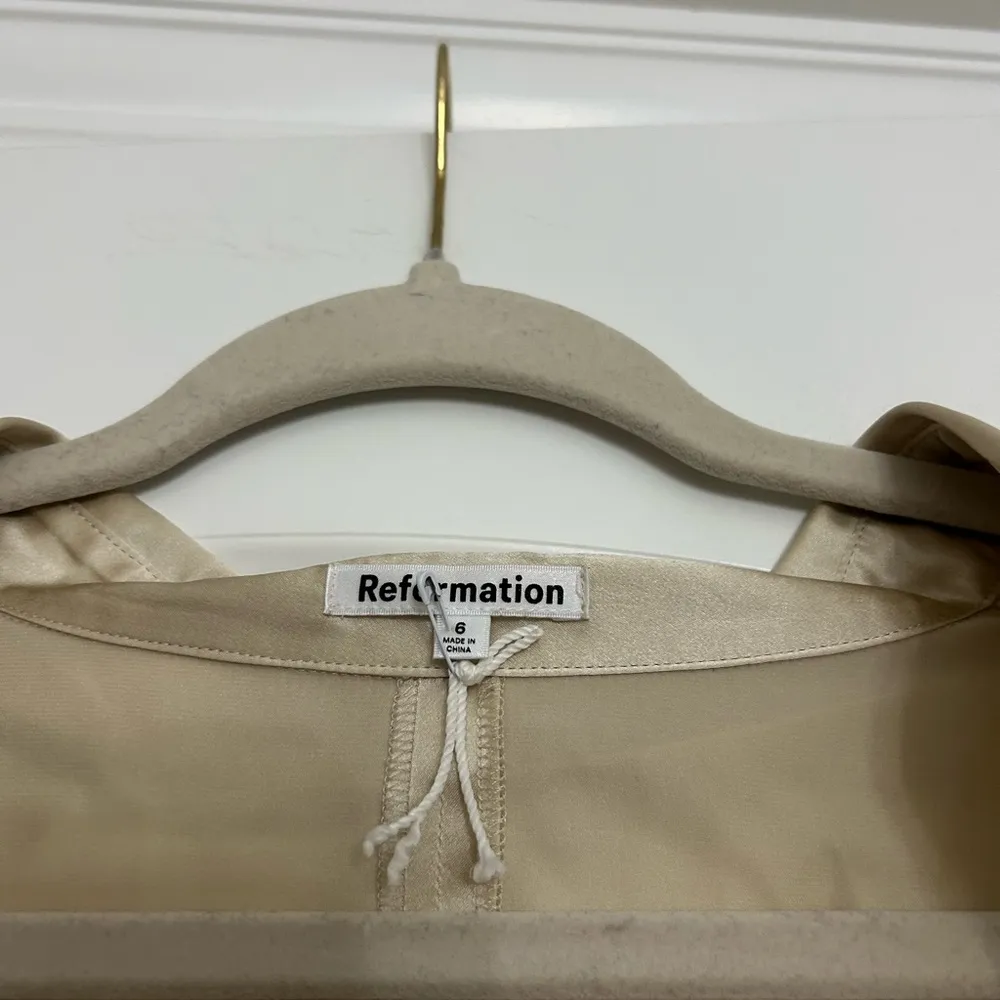 Reformation Rennes Peplum Hem Silk- Satin Top - Image 4