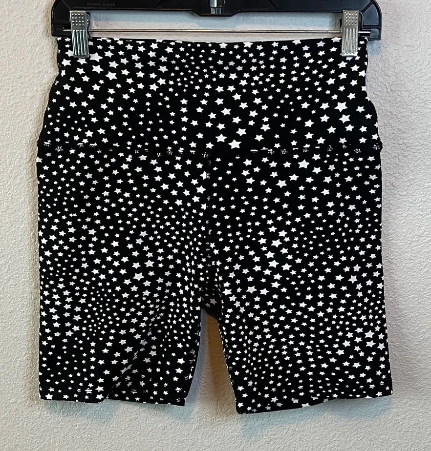 Beyond Yoga High Waisted Star Print Black Biker Short Size Medium - Image 1