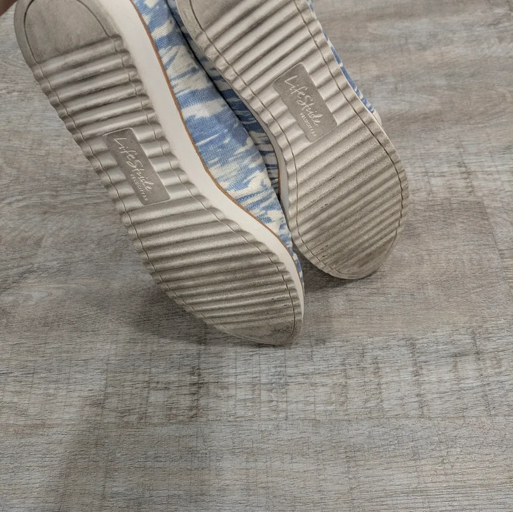 LifeStride Blue Next Level Slip-ons Size 7 - Image 7