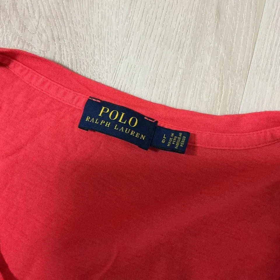 Polo Ralph Lauren Women's Coral V Neck T Shirt‎ Logo Size L - Image 4