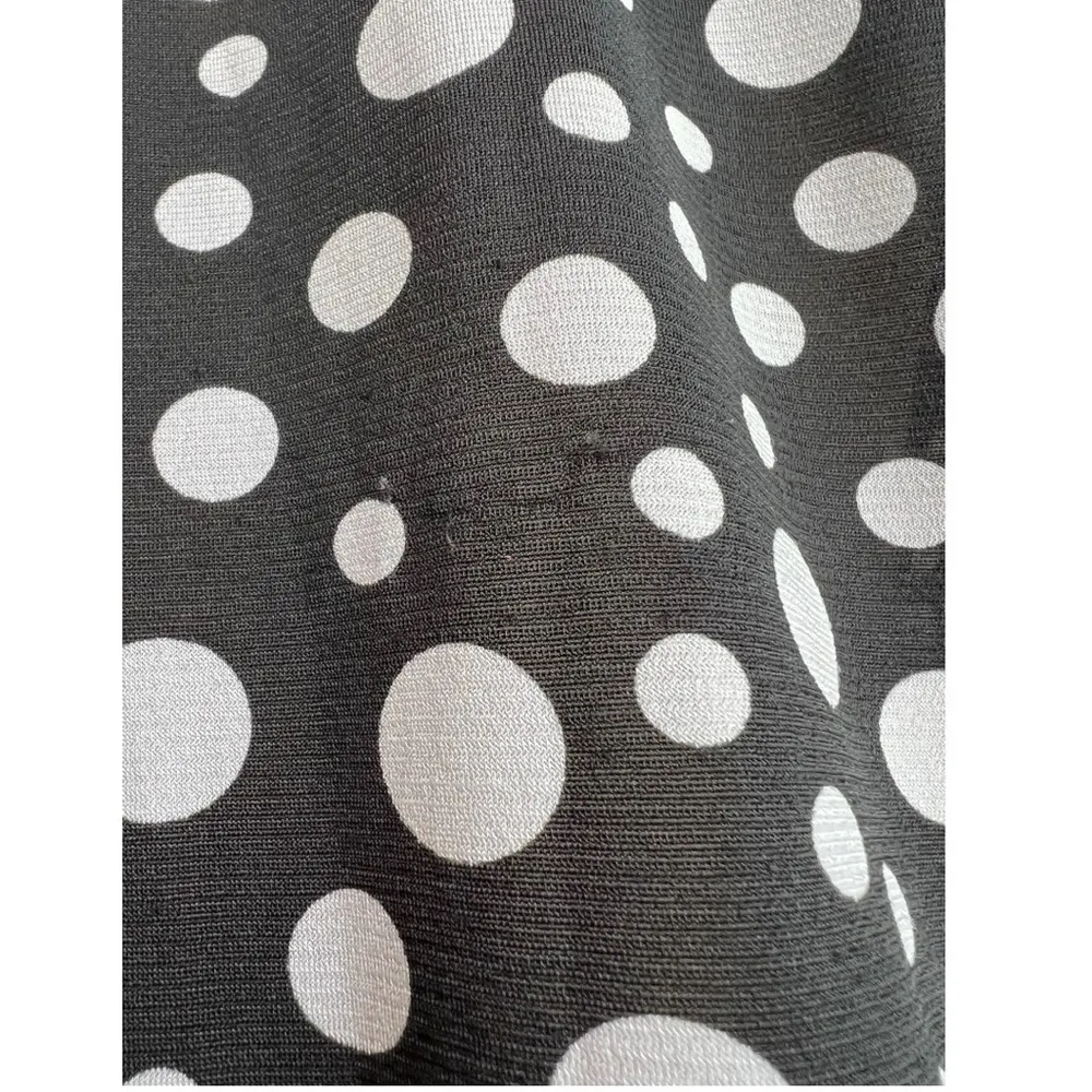 𝅺Korean Sleeveless Draped Neckline Black White Polka Dot Blouse (One Size) S/M Size undefined - Image 8