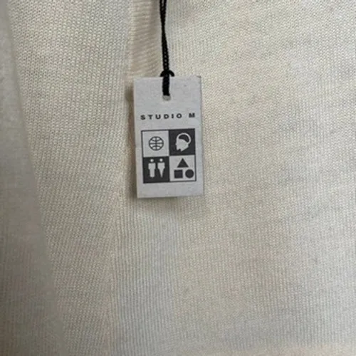 NWT Max Studio 100% Wool Cape Off White One Size Winter‎ Embroidered Floral - Image 4