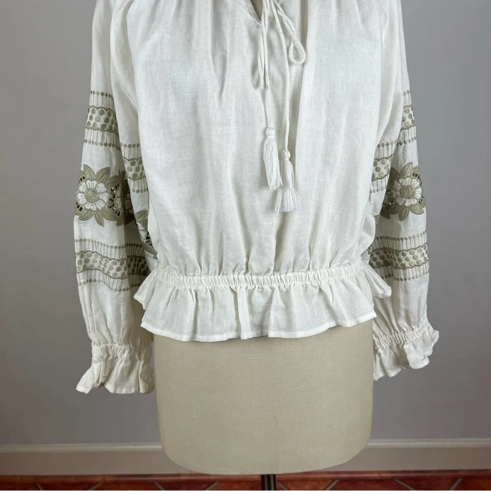 Anthropologie Eri + Ali White Embroidered Peasant Blouse - Image 4