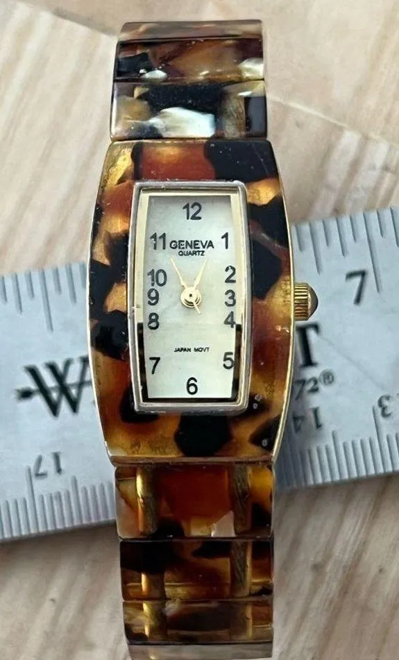 2/$20 Ladies Value Watch - Image 3