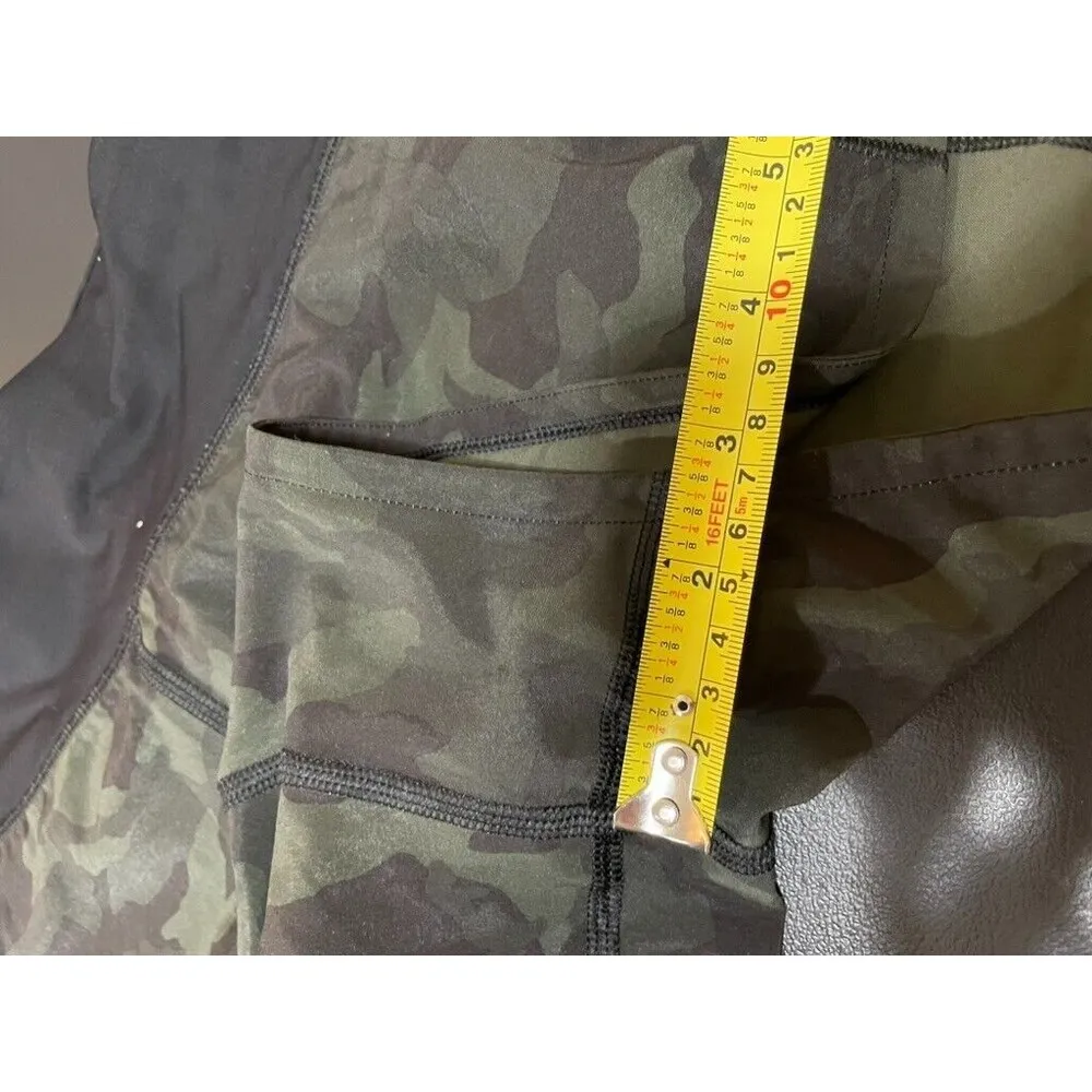 LULULEMON HOTTY HOT SHORTS Camo Green Black Lined Tech Pocket SIZE REG 4 - Image 11