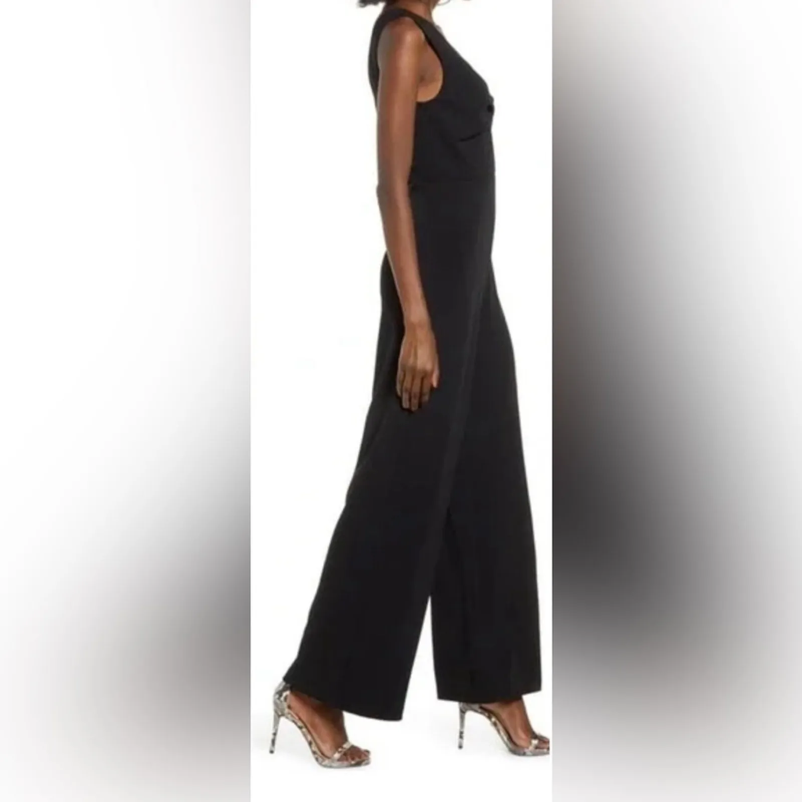 Woman’s Leith Knot Front V back  Black Jumpsuit Size Medium - Image 4