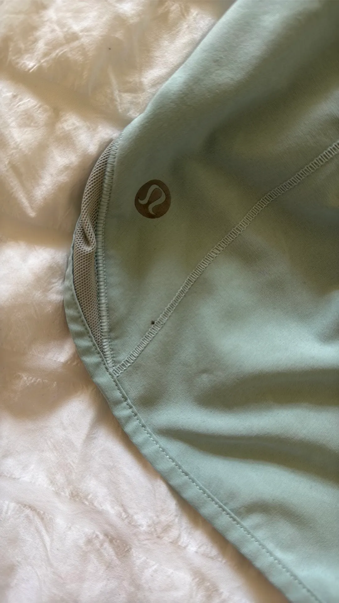 Lululemon Hotty Hot 2.5" Shorts Lined - Image 4