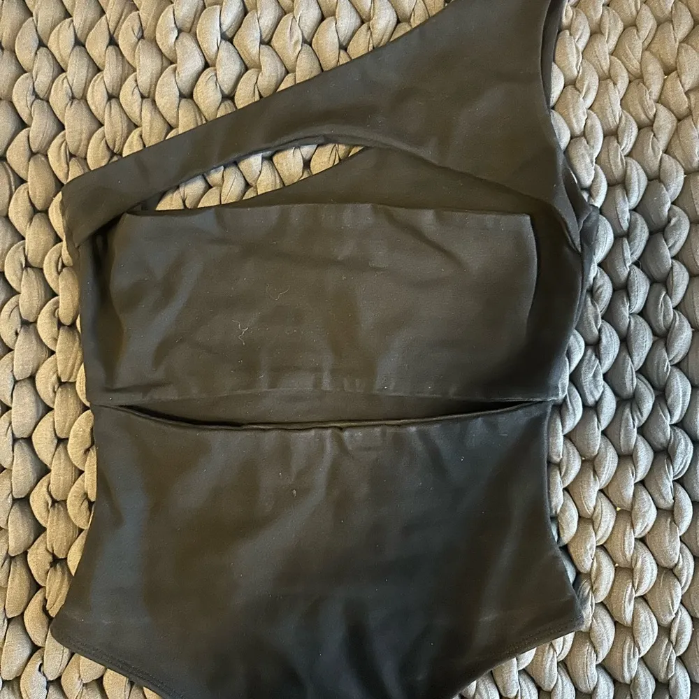 superdown  Tori Bodysuit - Image 4