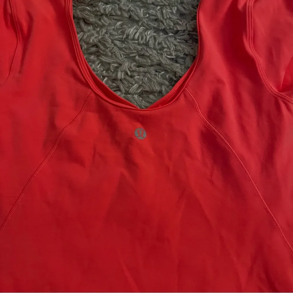 Lululemon  align tee raspberry cream size 6 - Image 3
